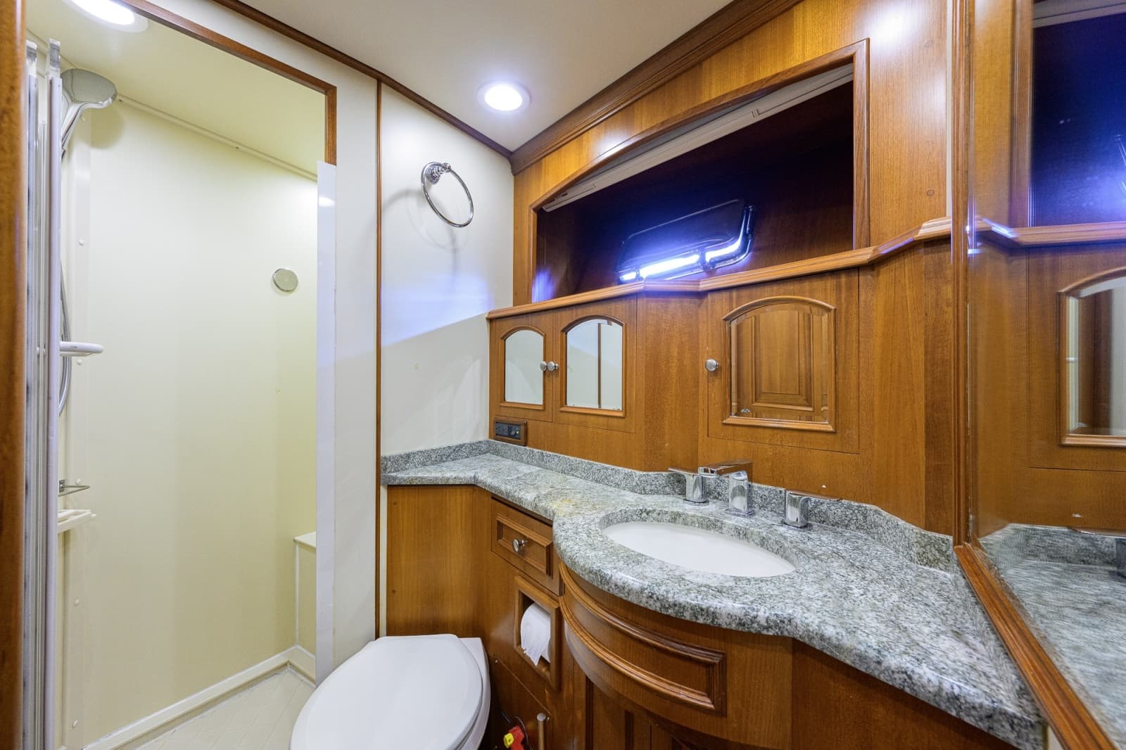 2008 Grand Banks 72RP Aleutian - Photo 23