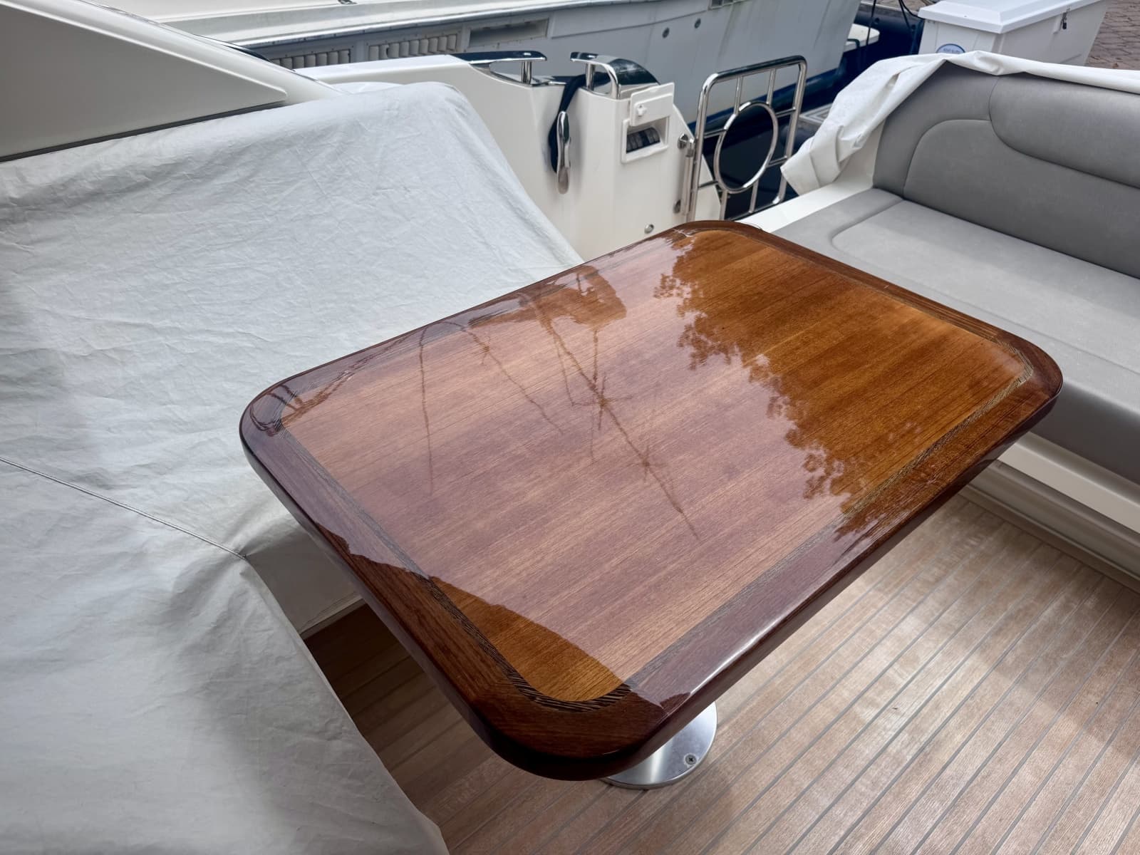 2020 Riviera 4800 Sport Yacht - Photo 11