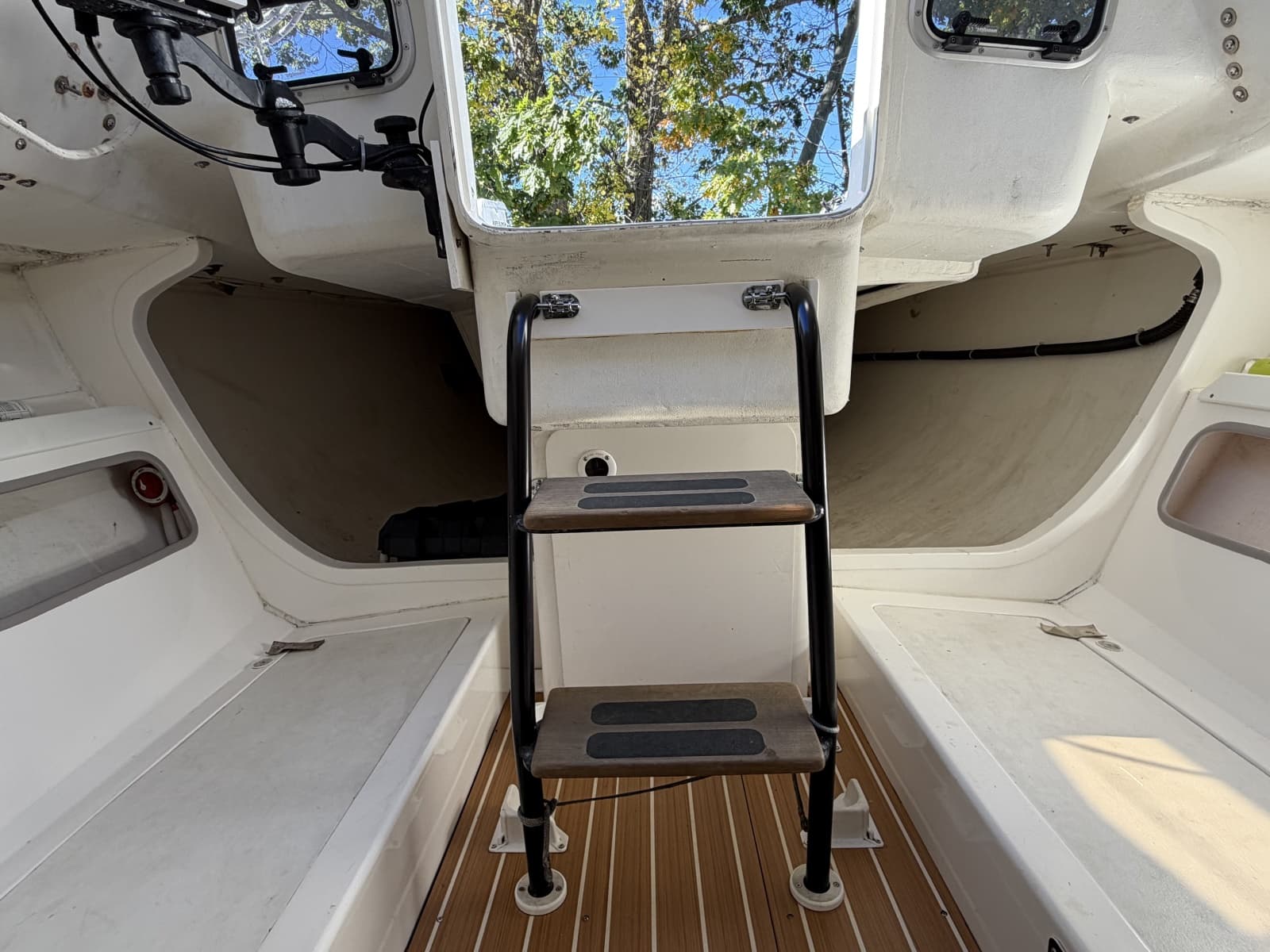 2014 J Boats J/88 - Photo 52