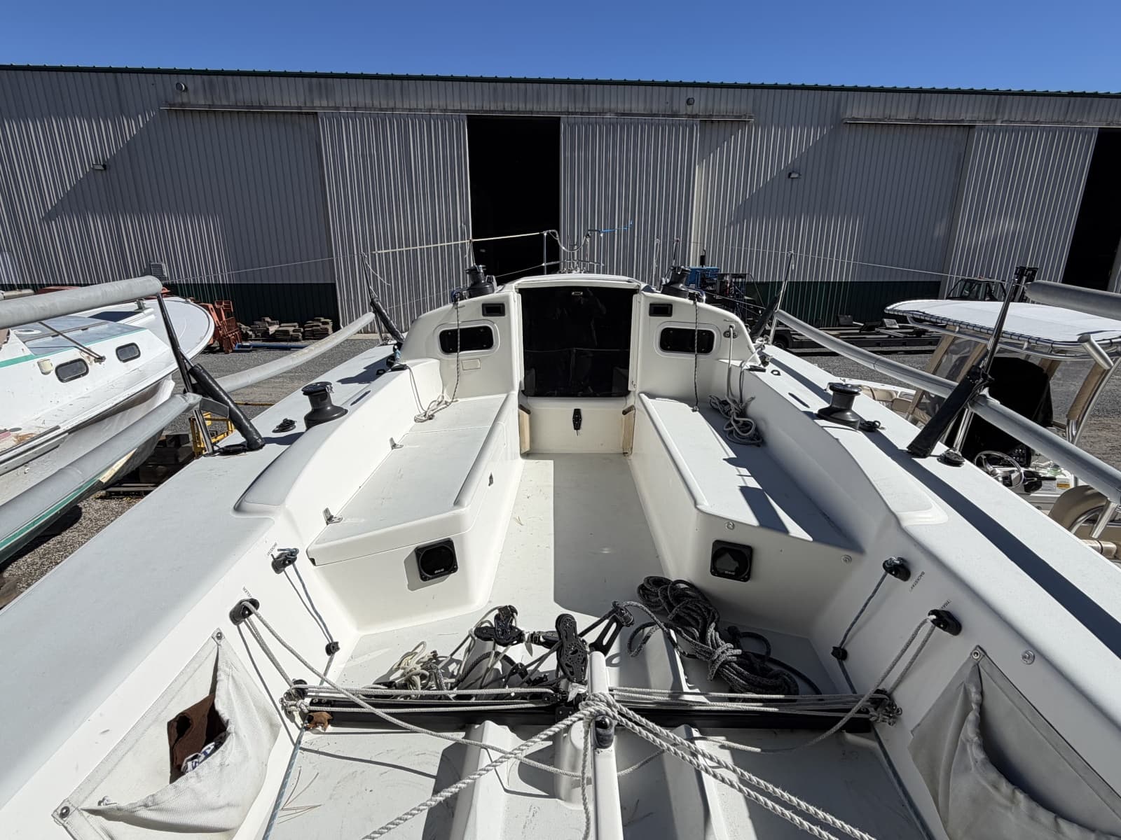 2014 J Boats J/88 - Photo 32