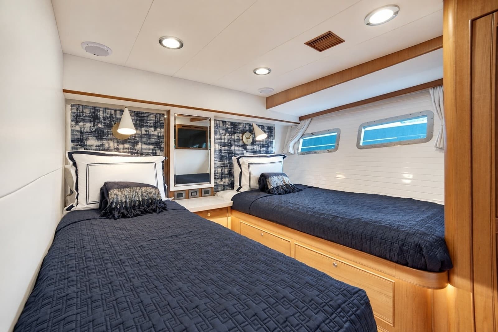 2017 Marlow Explorer 80E-CB - Photo 24