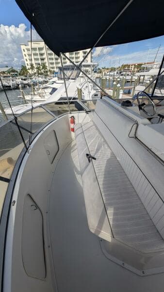 1994 Carver 370 AFT CABIN - Photo 11