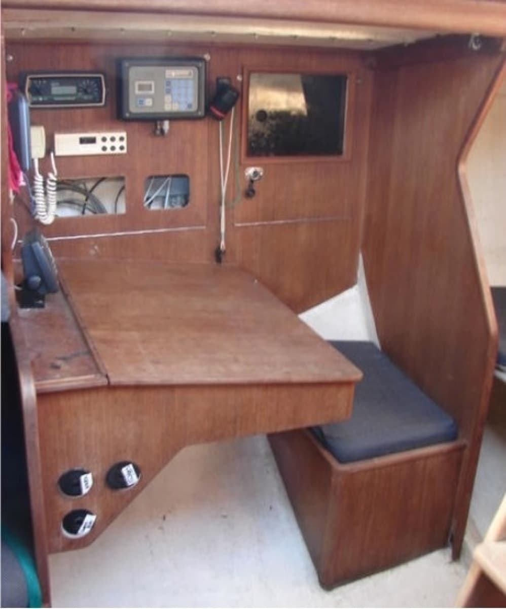 1986 Tripp 37 - Photo 11