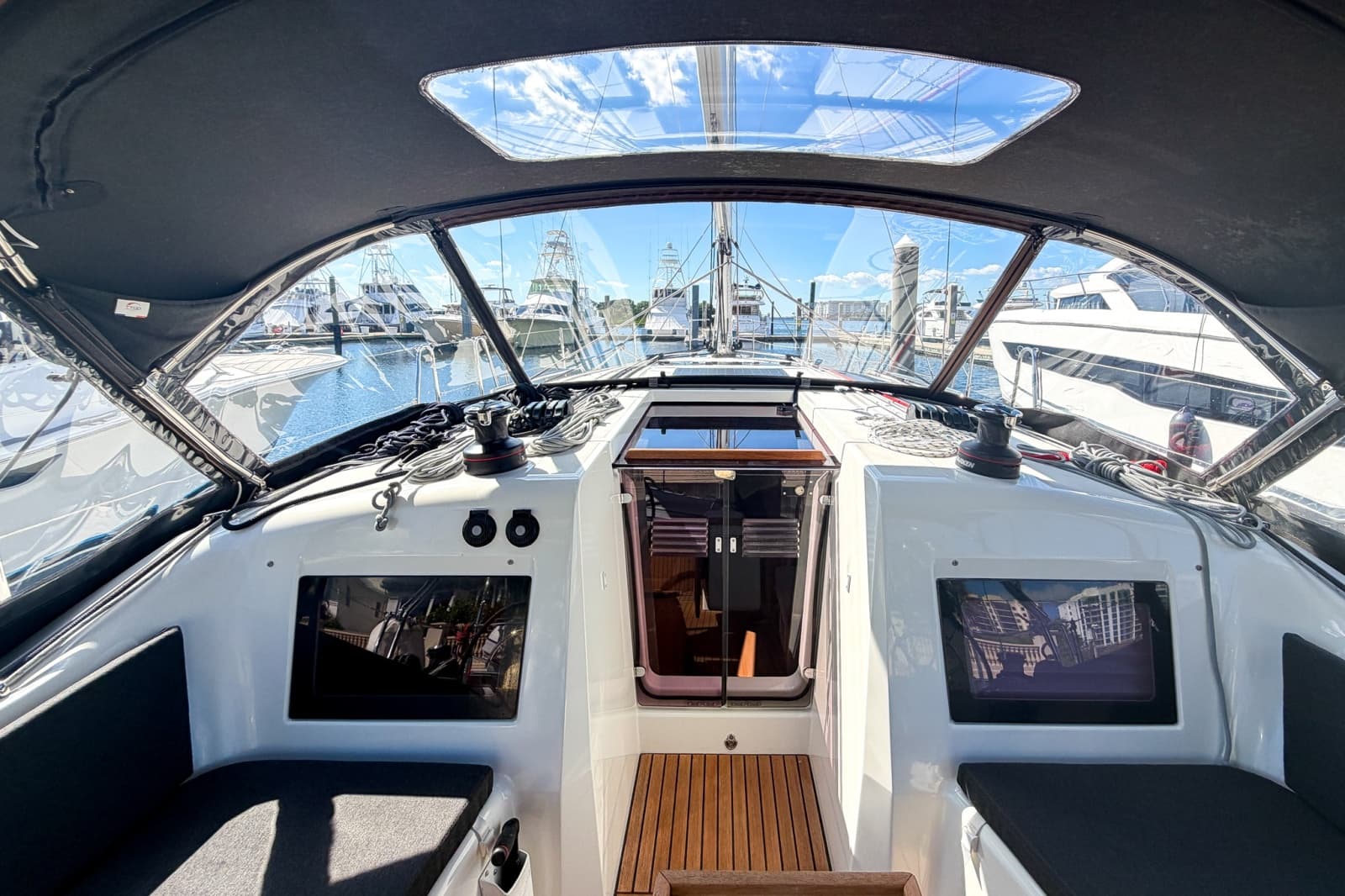 2024 Jeanneau Sun Odyssey 410 - Photo 49