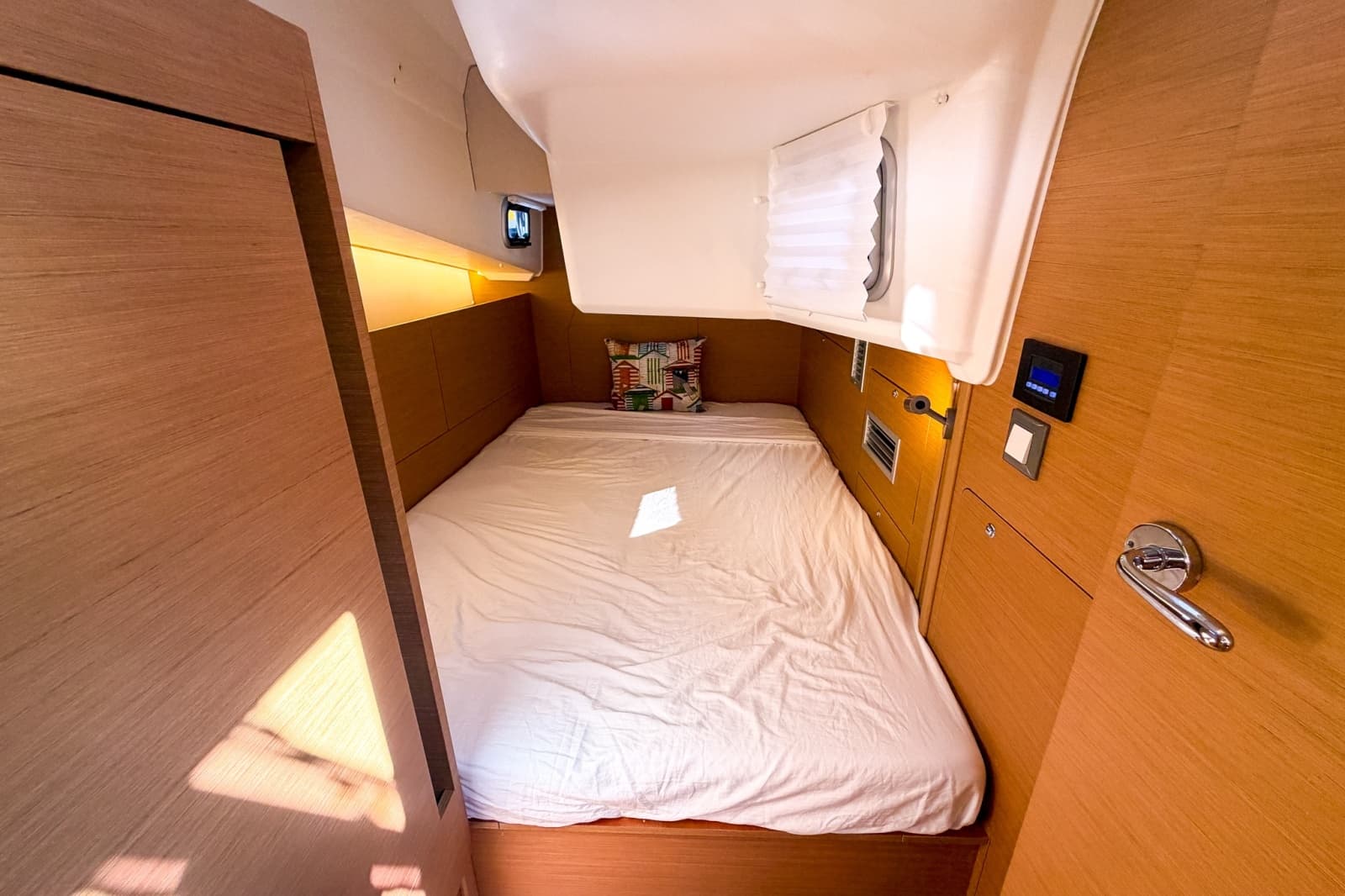 2024 Jeanneau Sun Odyssey 410 - Photo 35