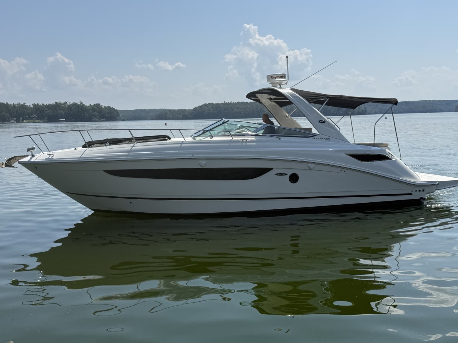 2013 Sea Ray Sundancer 350 - Photo 8