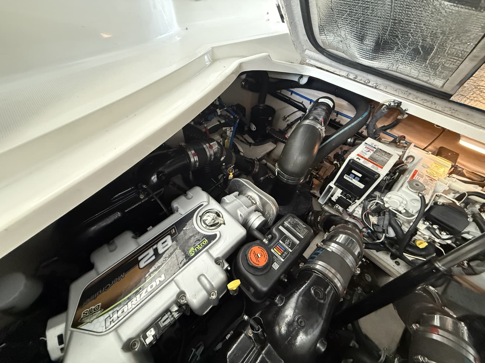 2013 Sea Ray Sundancer 350 - Photo 47