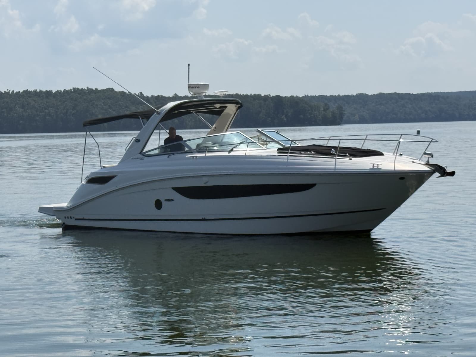 2013 Sea Ray Sundancer 350 - Photo 6