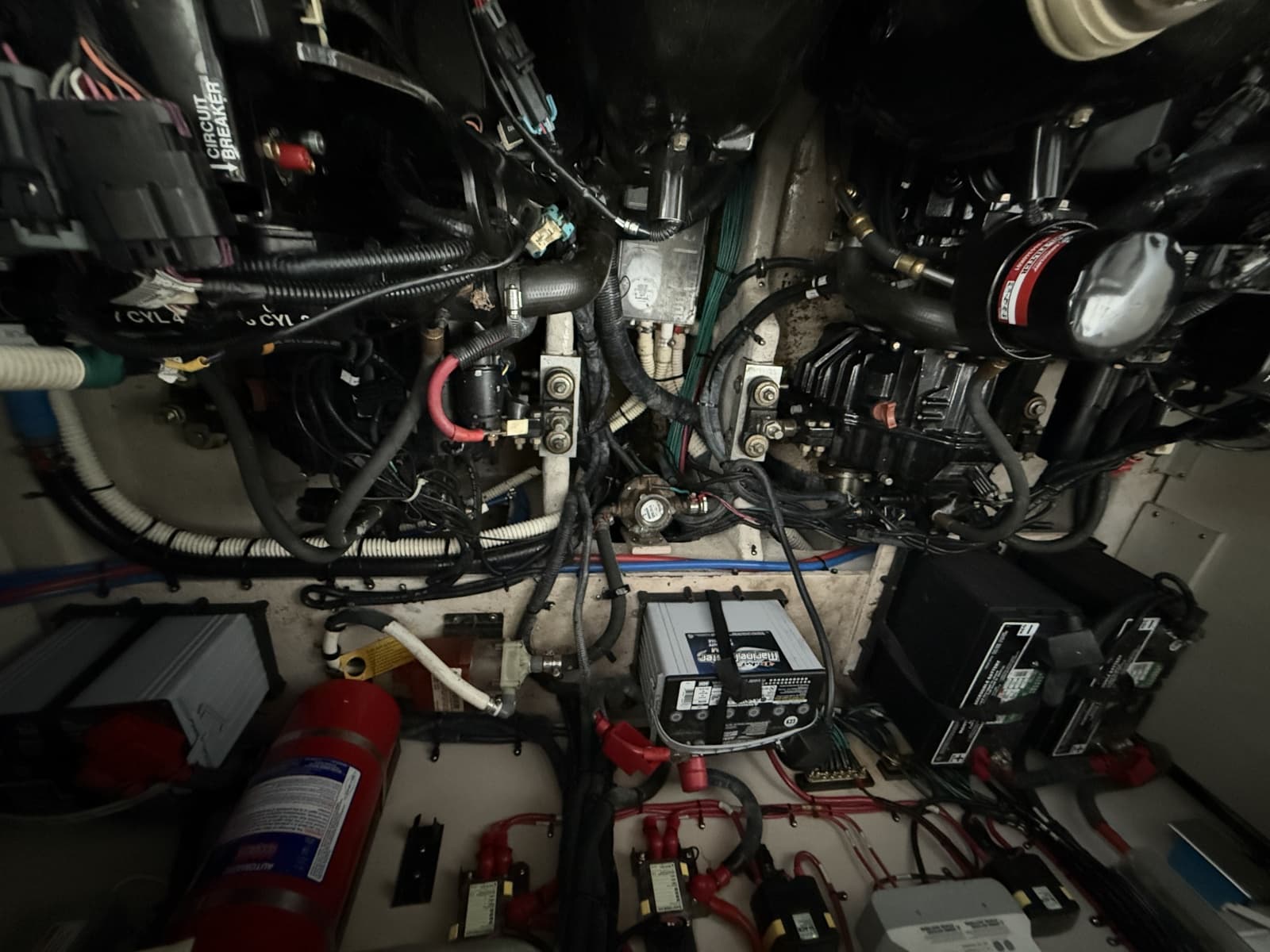 2013 Sea Ray Sundancer 350 - Photo 46