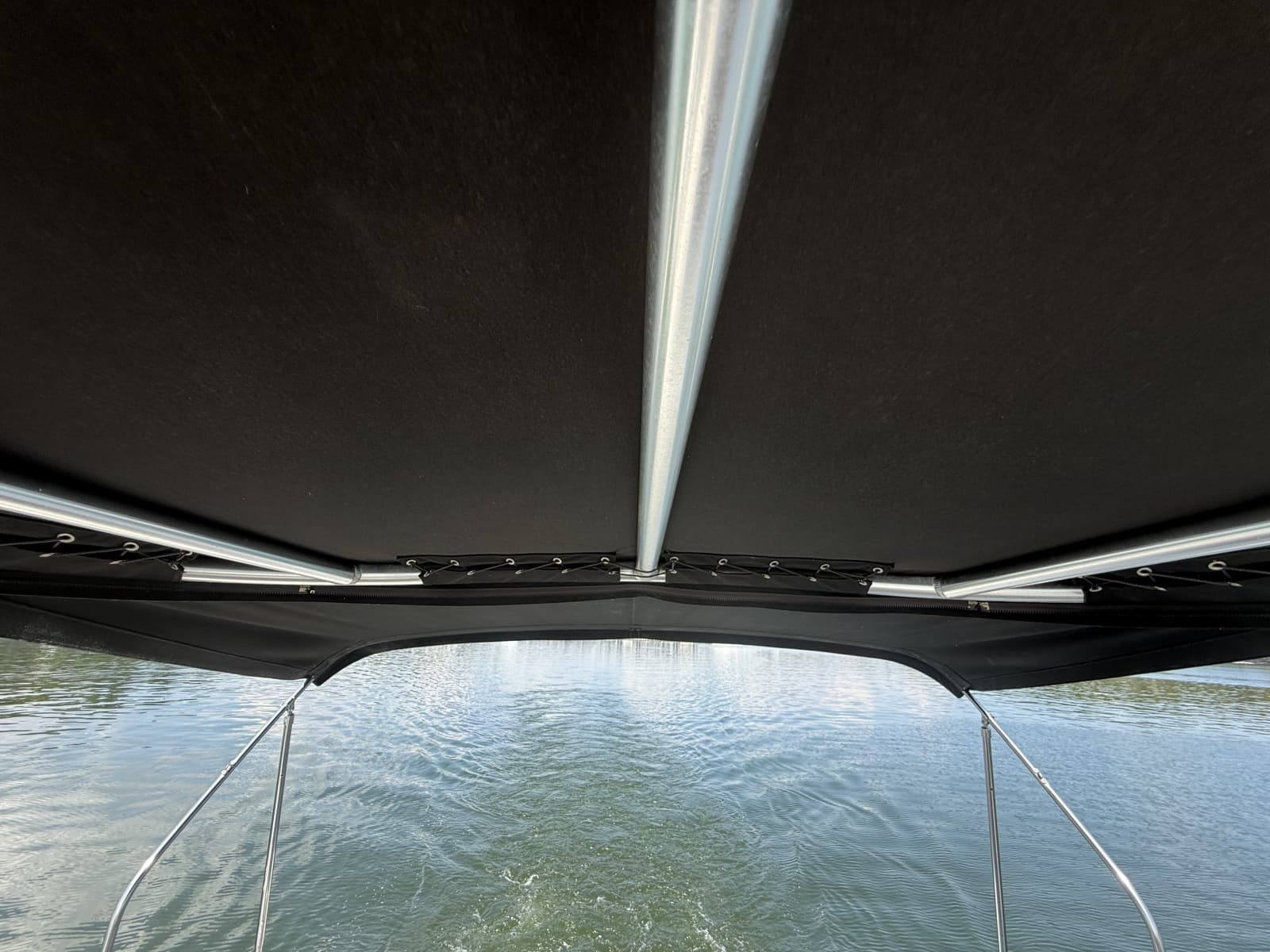 2013 Sea Ray Sundancer 350 - Photo 21