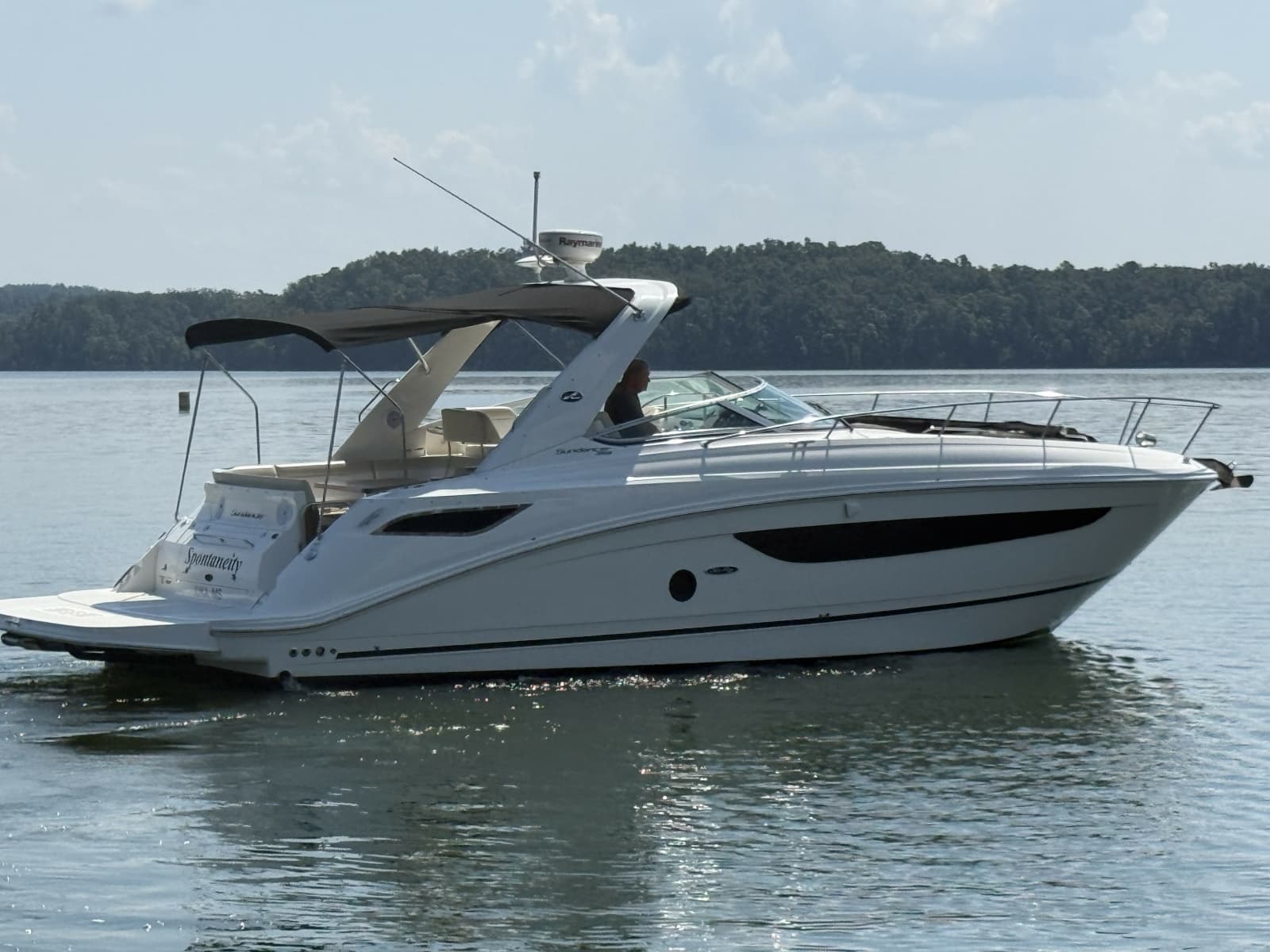 2013 Sea Ray Sundancer 350 - Photo 1