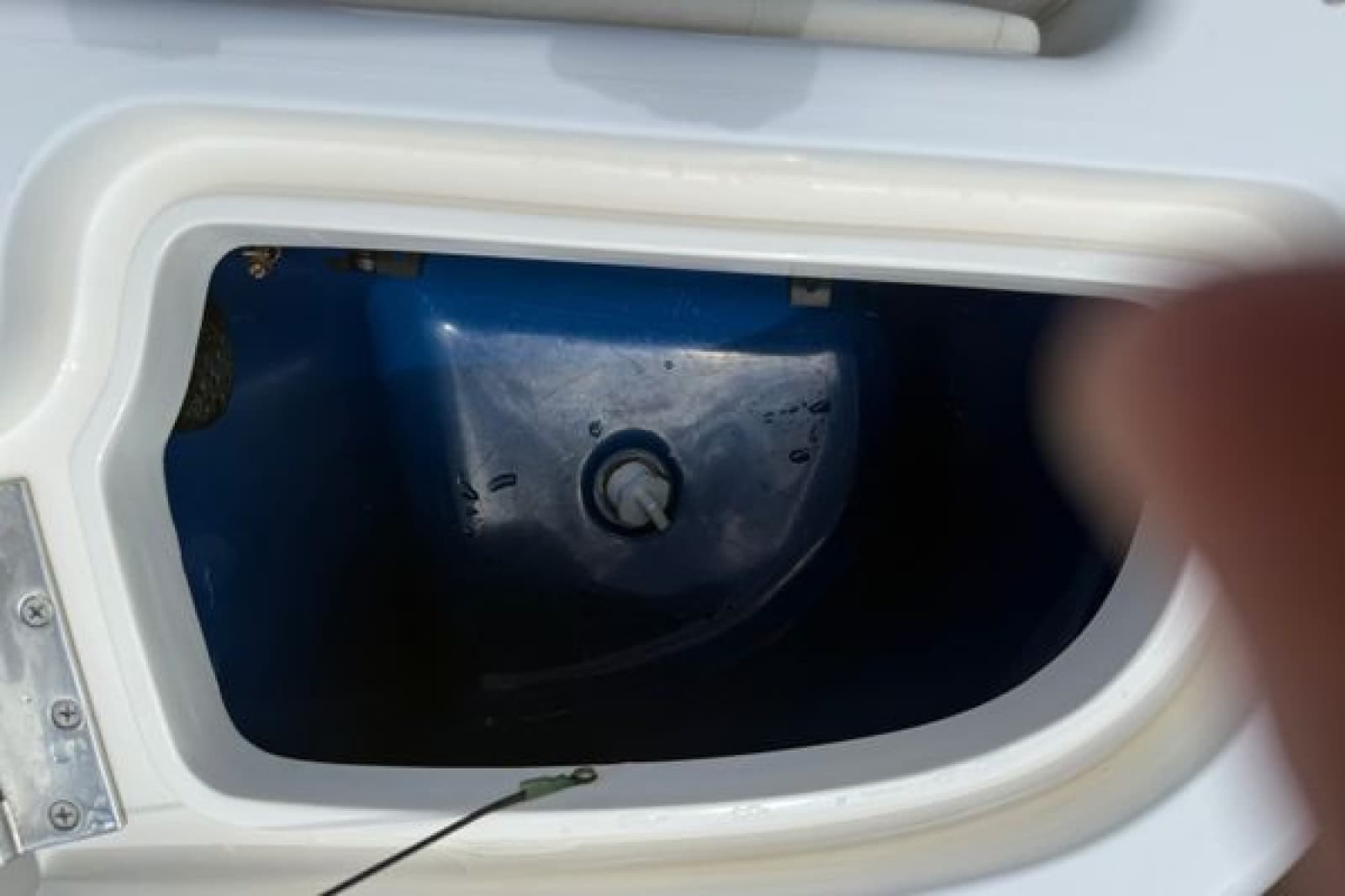 2014 Intrepid 327 - Photo 22