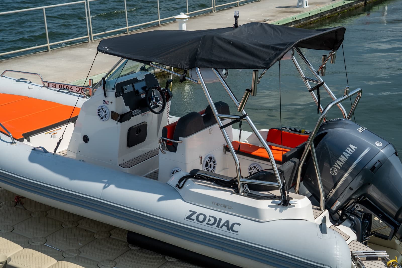2026 Zodiac Medline 6.8 - Photo 2