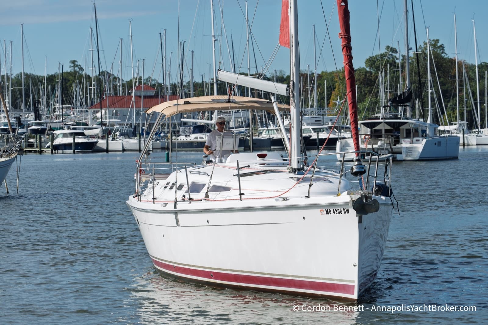 2005 Hunter 38 - Photo 7