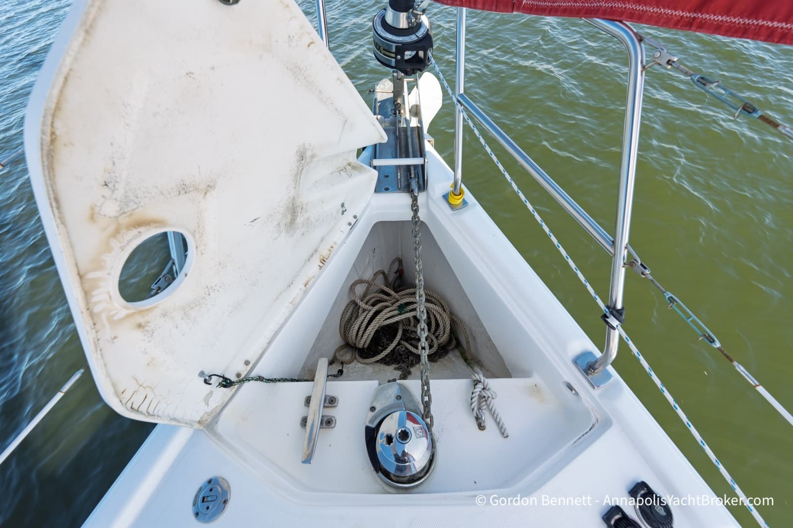 2005 Hunter 38 - Photo 16