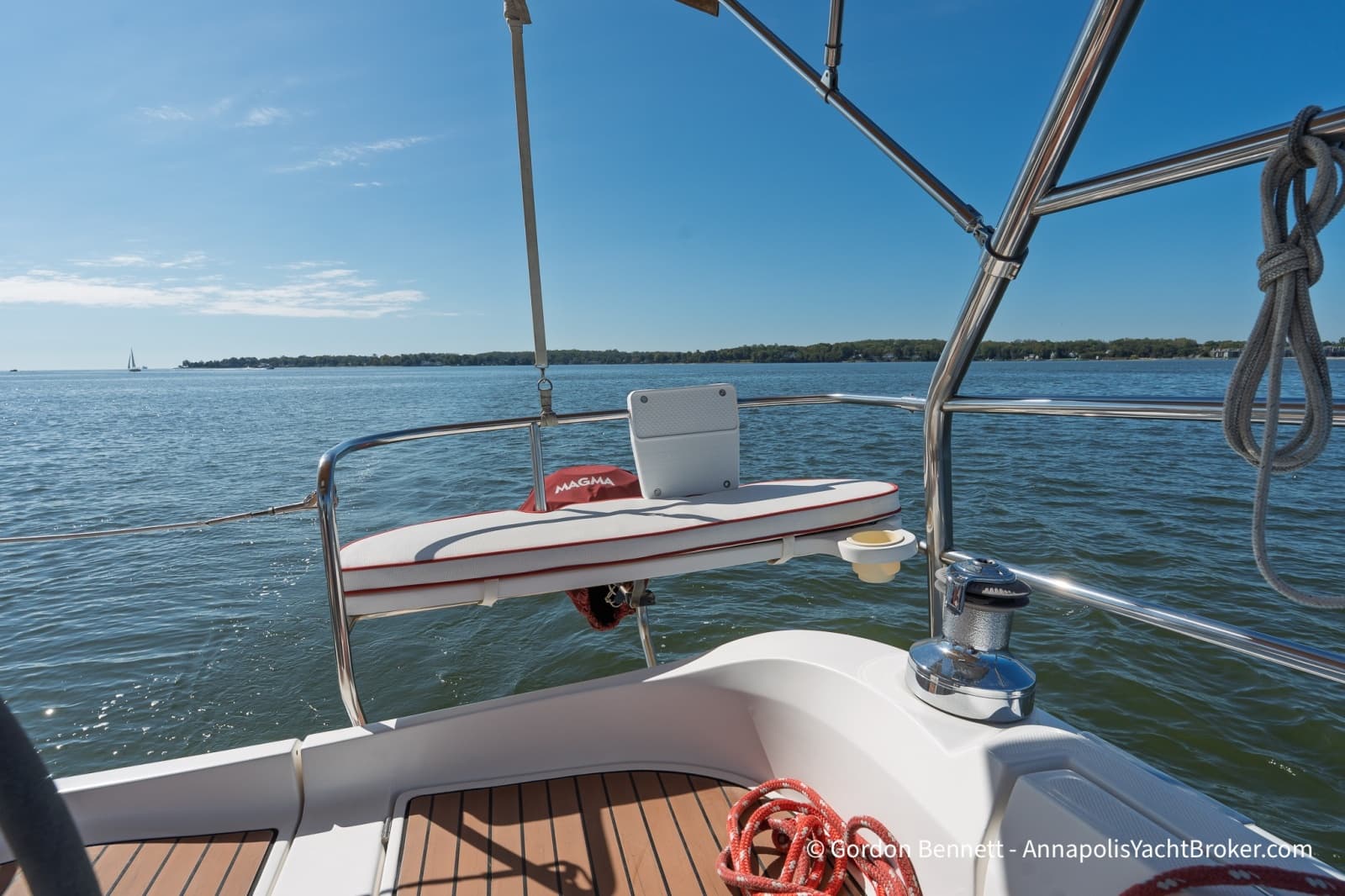 2005 Hunter 38 - Photo 27