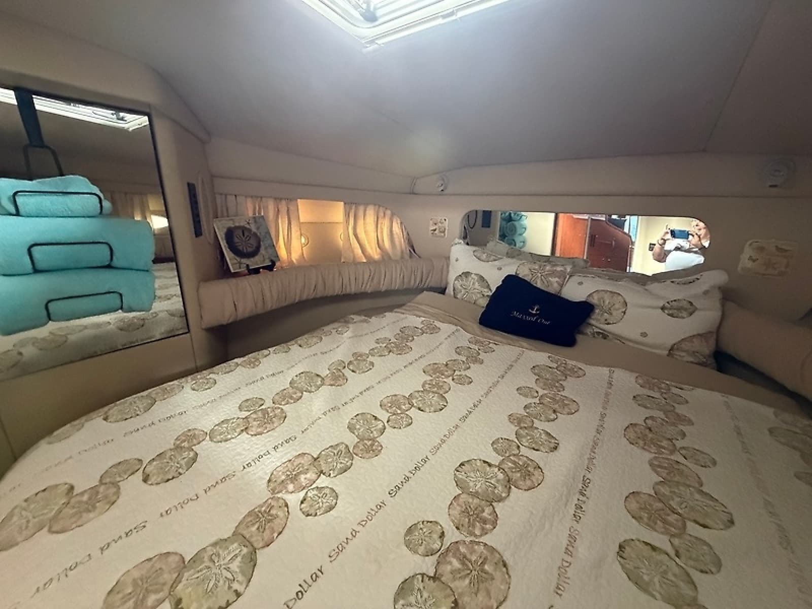 2000 Sea Ray 380 Aft Cabin - Photo 3