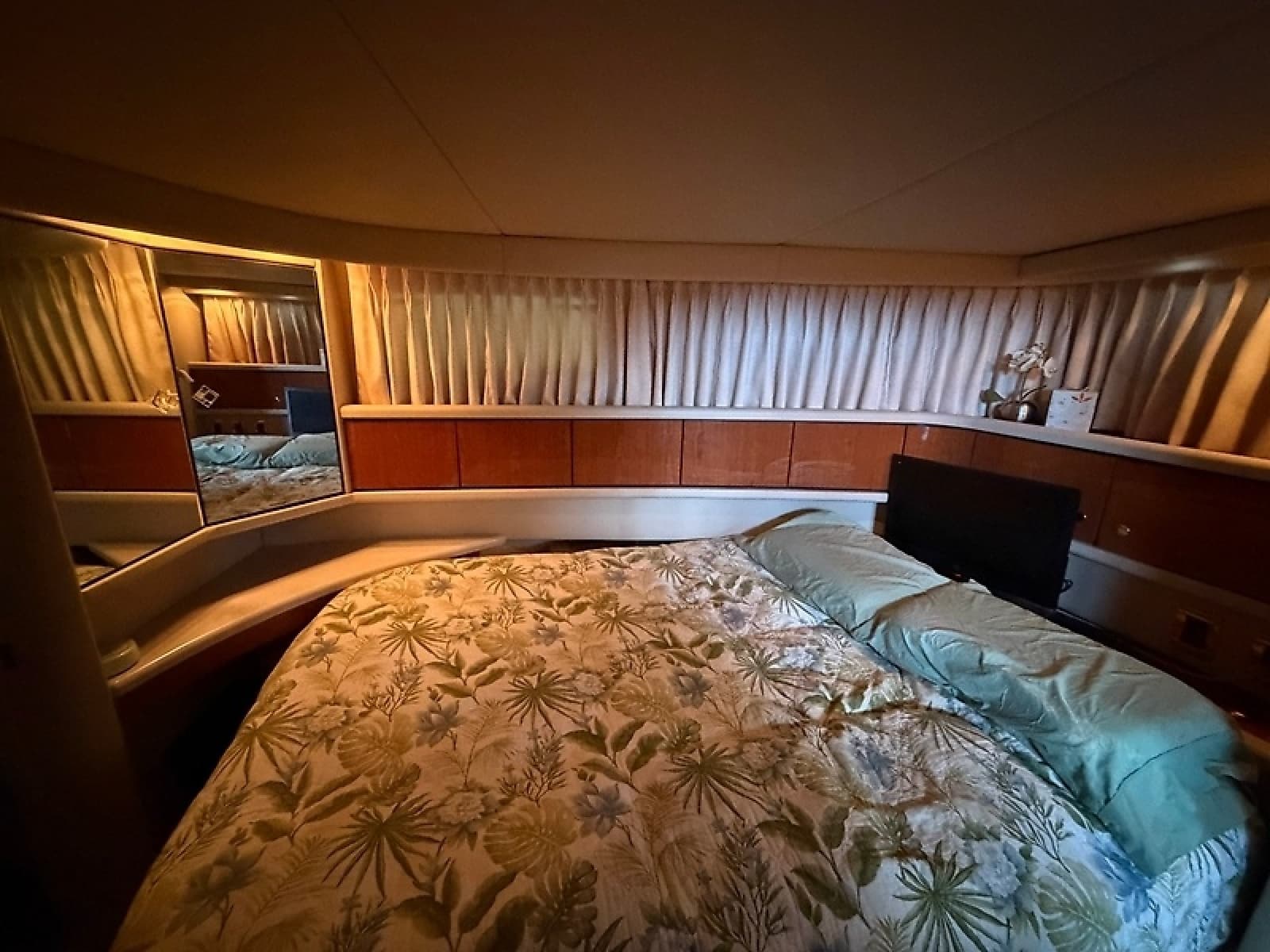 2000 Sea Ray 380 Aft Cabin - Photo 16