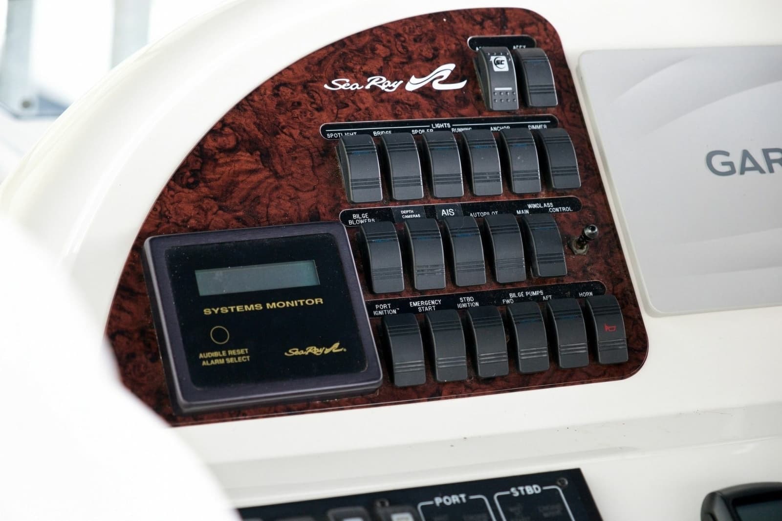 2003 Sea Ray 450 Express Bridge - Photo 29