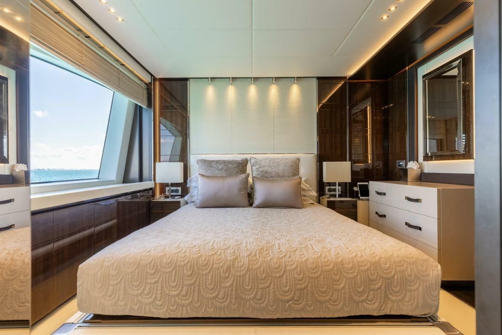 2016 Benetti 45M Full Displacement Motor Yacht - Photo 20