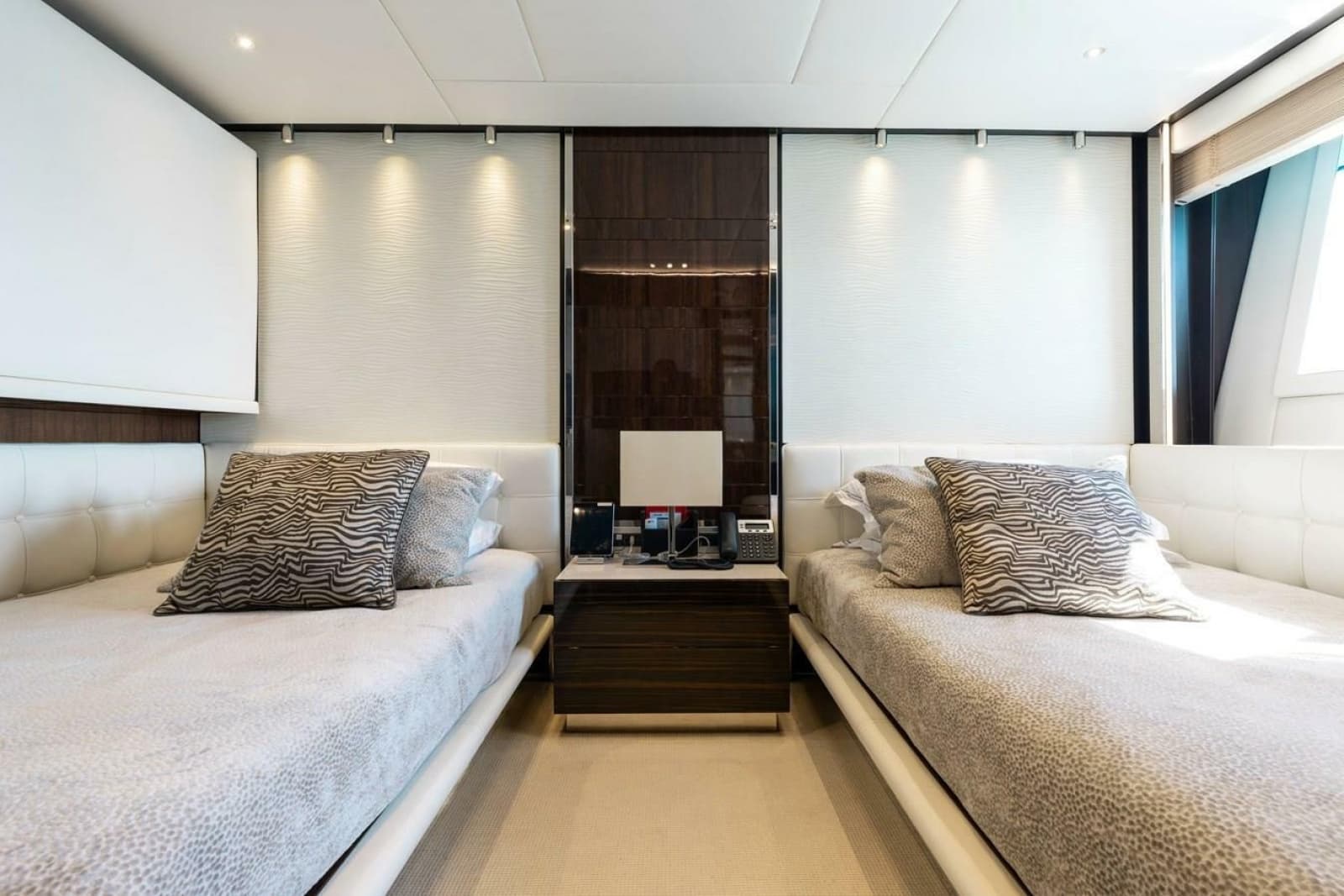 2016 Benetti 45M Full Displacement Motor Yacht - Photo 33