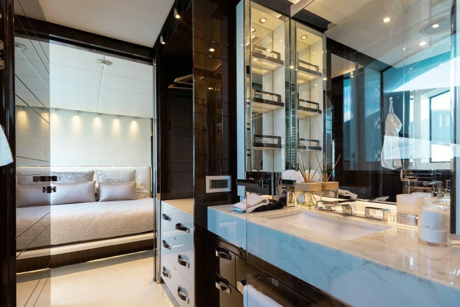 2016 Benetti 45M Full Displacement Motor Yacht - Photo 22