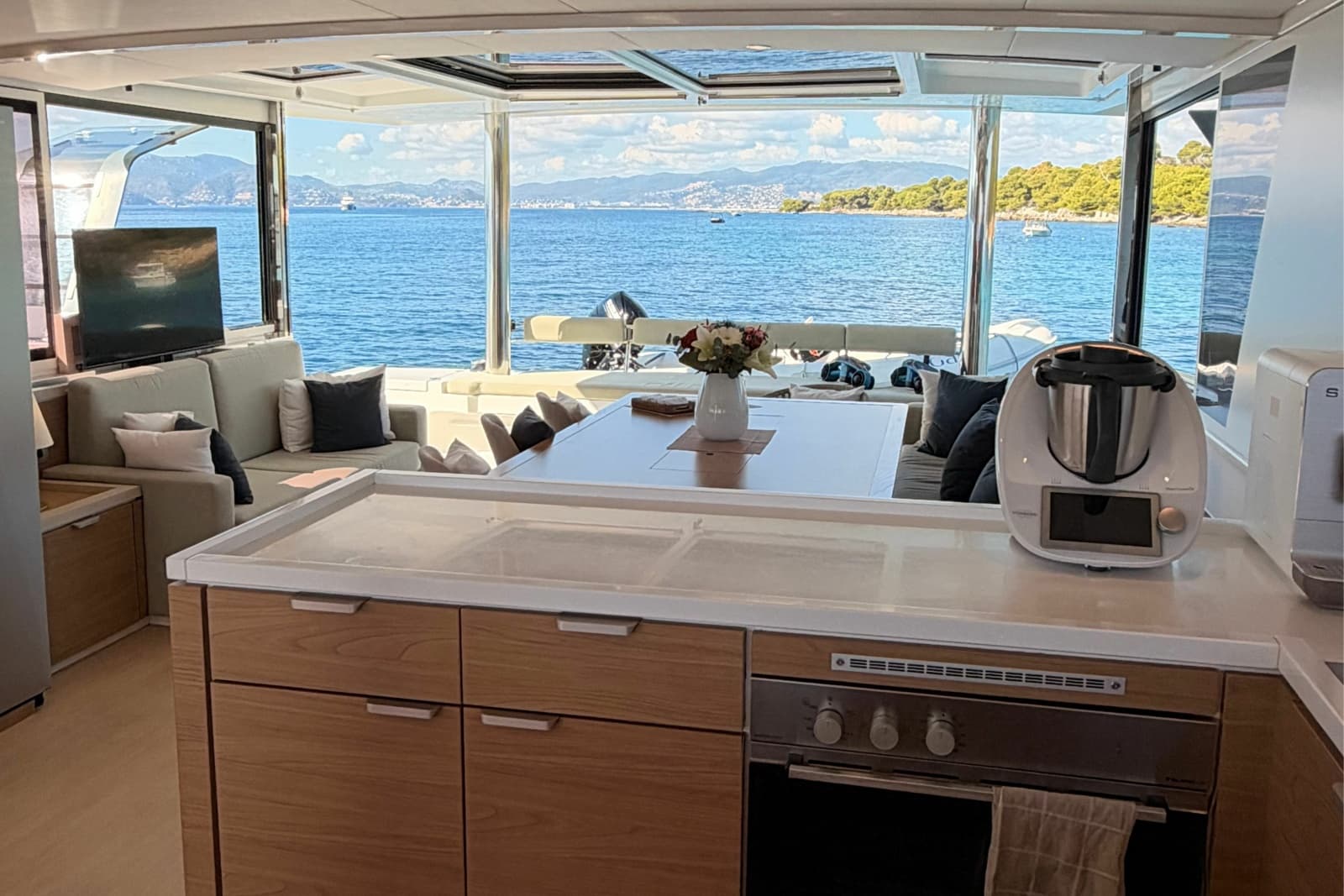 2024 Catana Bali 5.4 - Photo 10