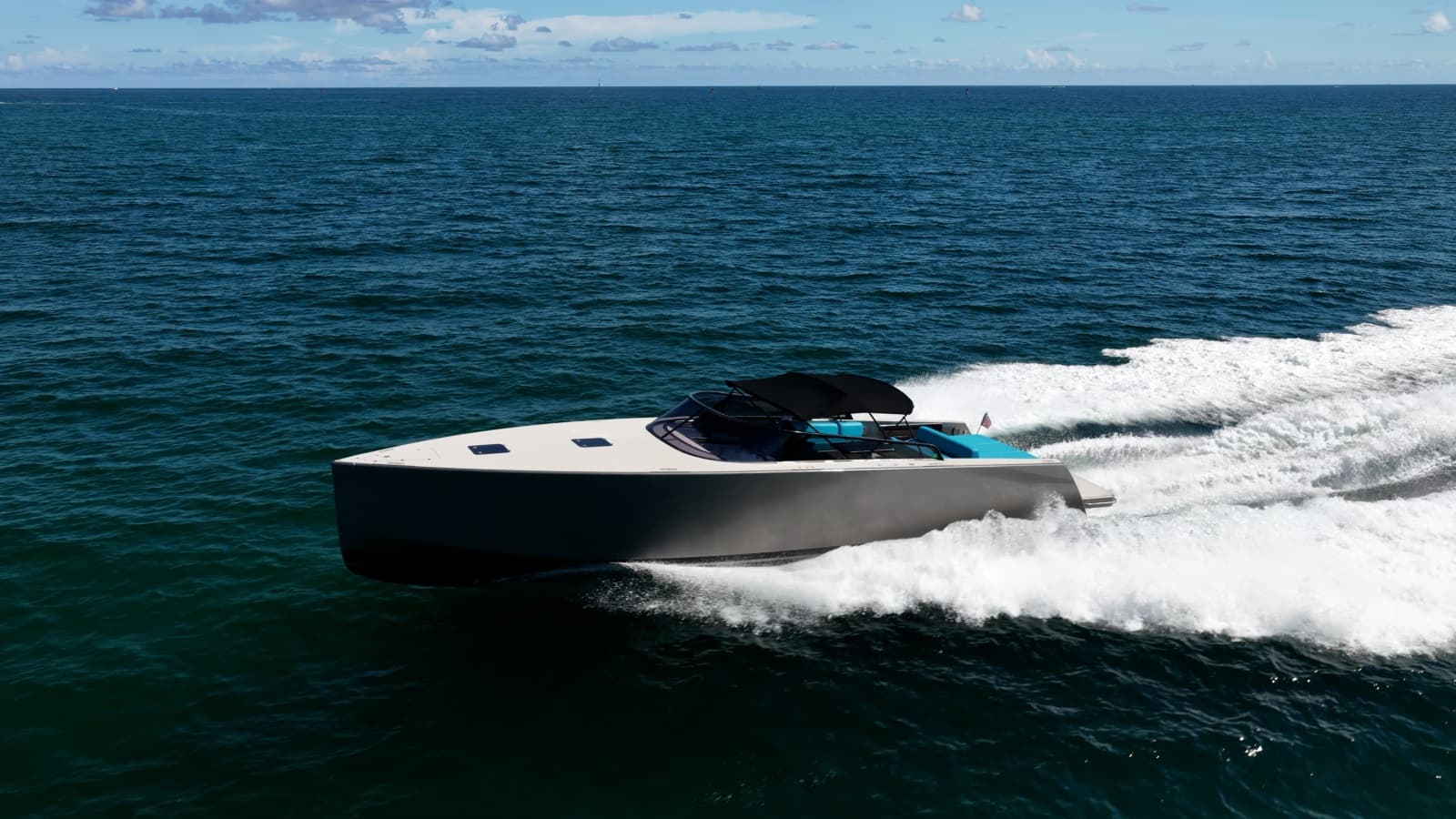 2015 VanDutch 55 - Photo 43