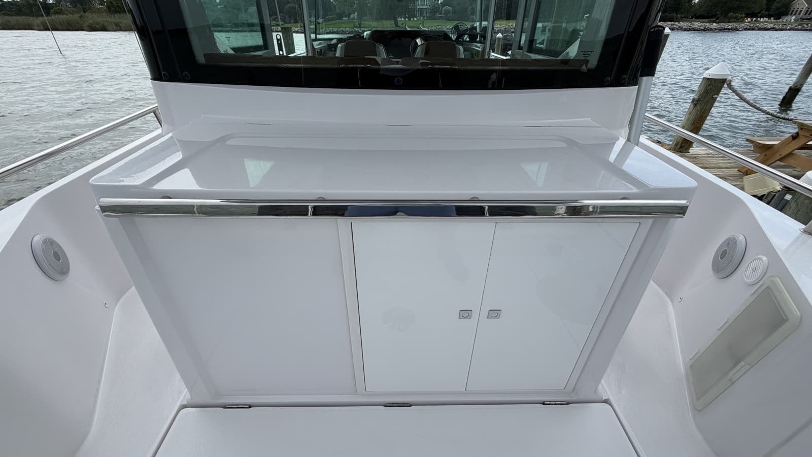 2023 Axopar 28 Cabin w/Wet Bar - Photo 40
