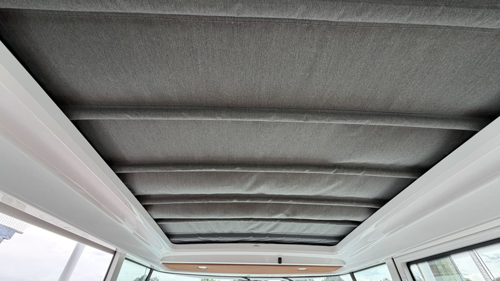 2023 Axopar 28 Cabin w/Wet Bar - Photo 25