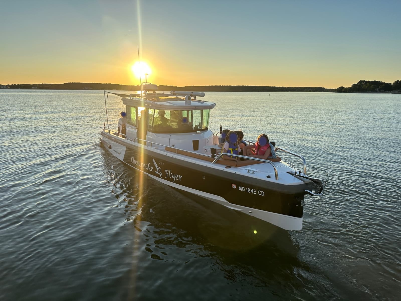 2023 Axopar 28 Cabin w/Wet Bar - Photo 3
