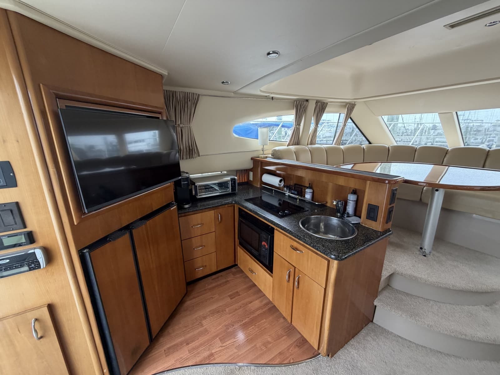 2005 Carver 38 Super Sport - Photo 34