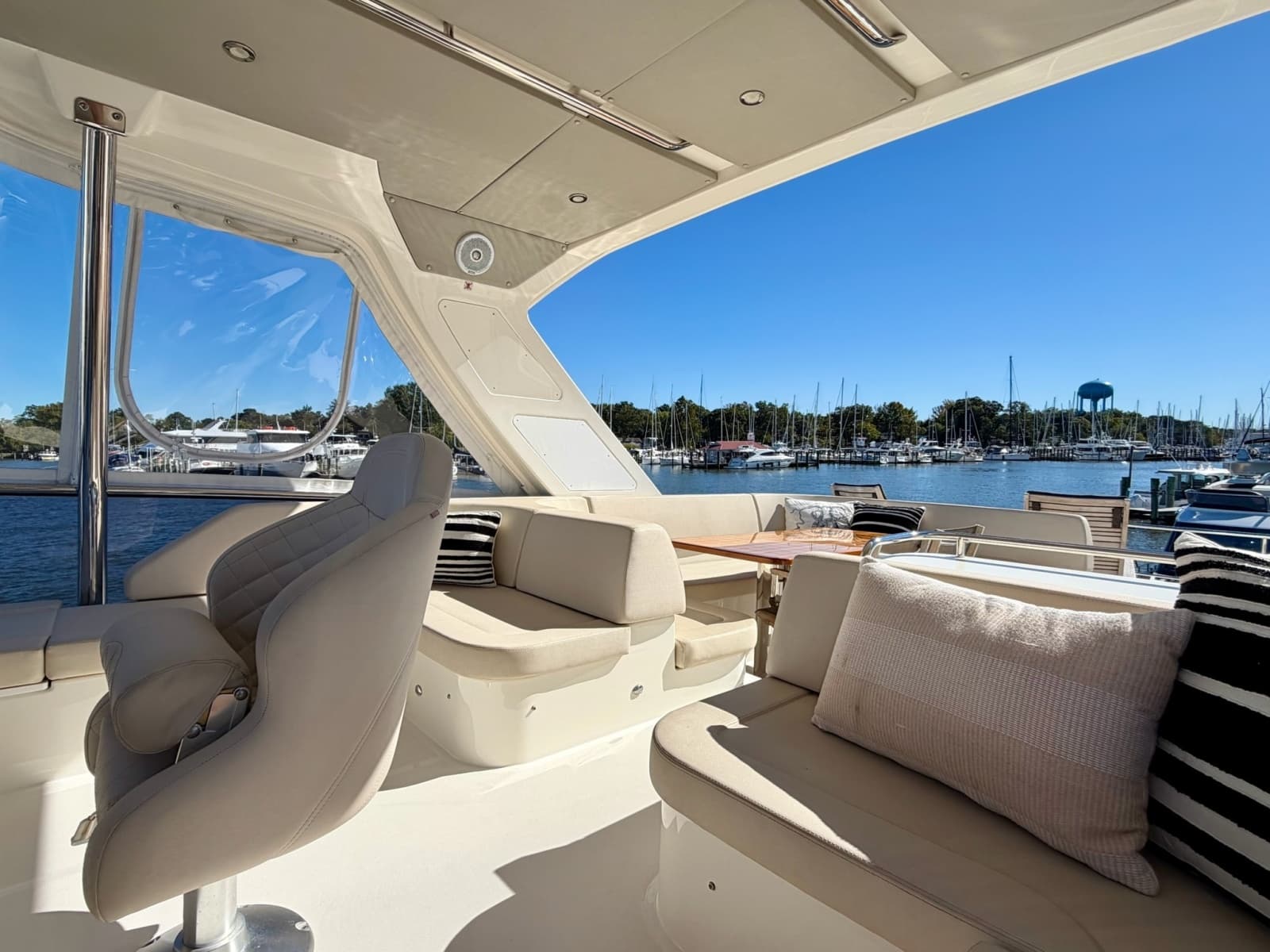 2017 Absolute Navetta 52 - Photo 10