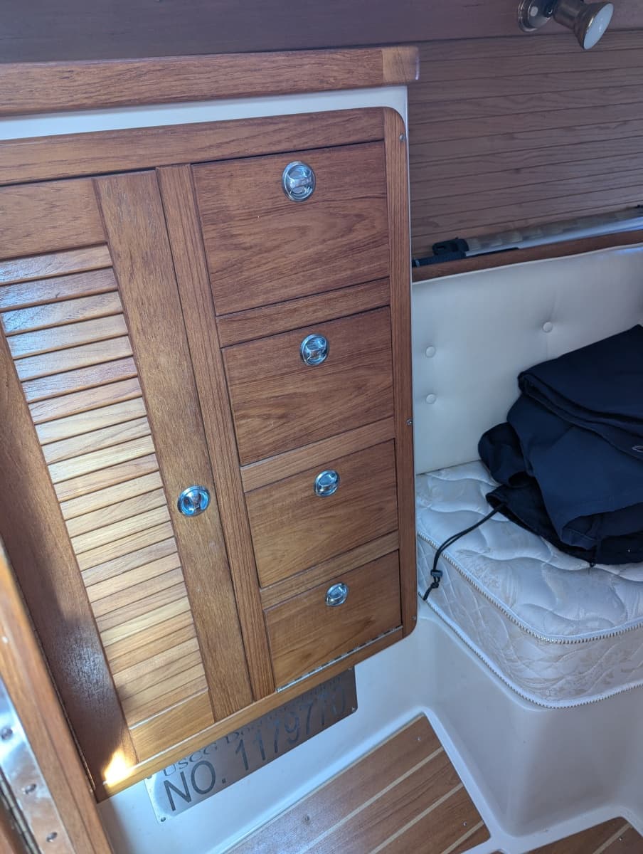 2005 Catalina 36 MkII - Photo 38