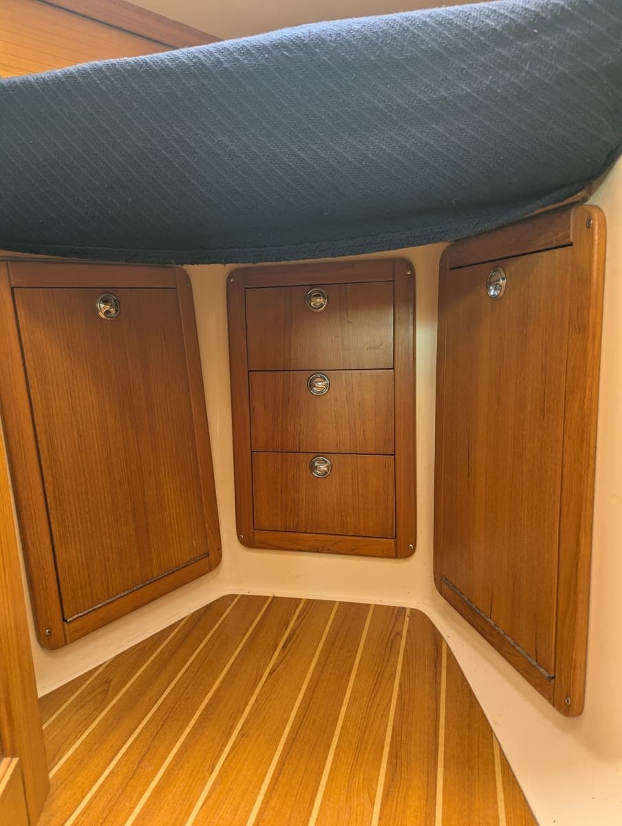 2005 Catalina 36 MkII - Photo 36