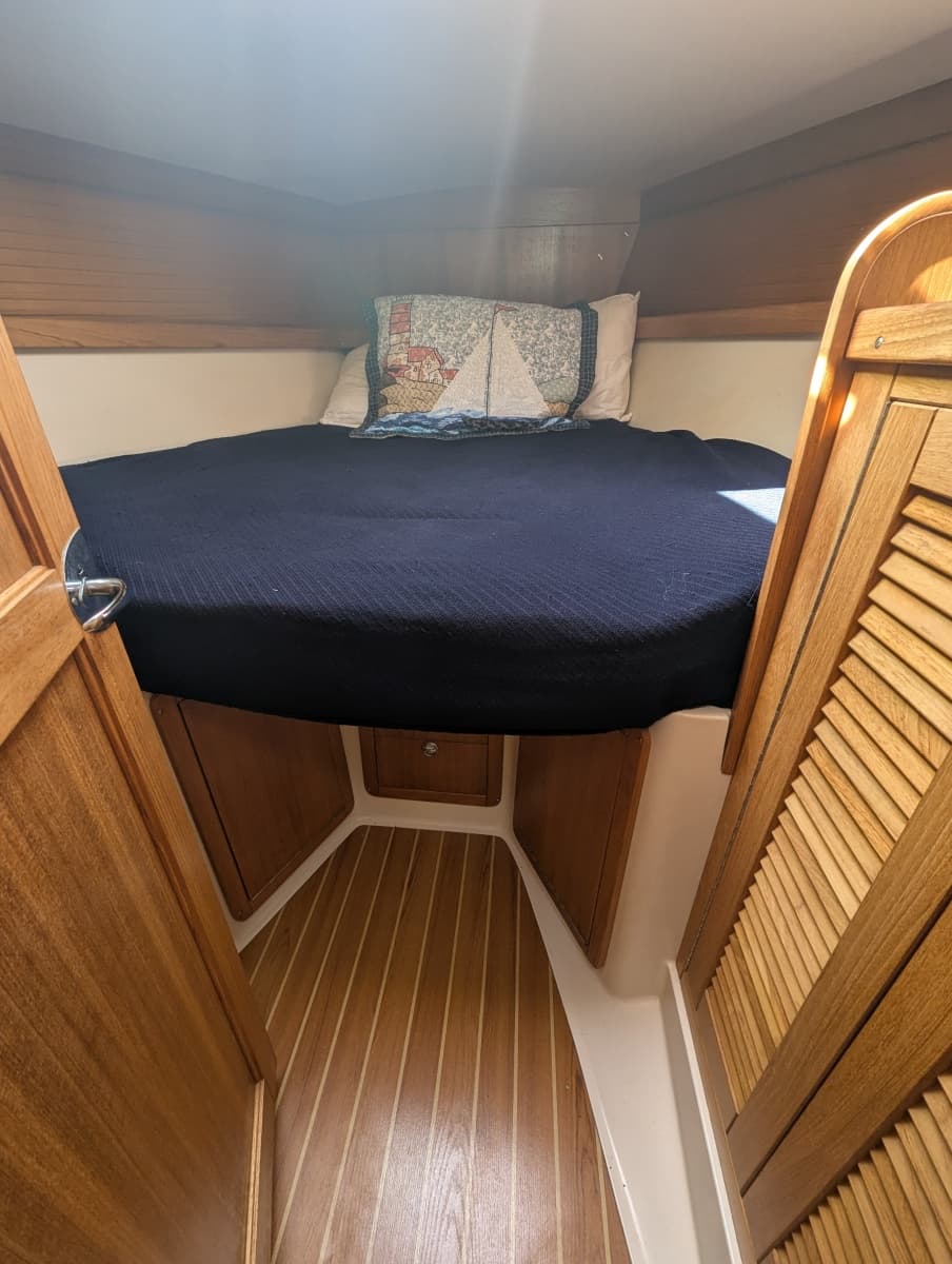 2005 Catalina 36 MkII - Photo 35