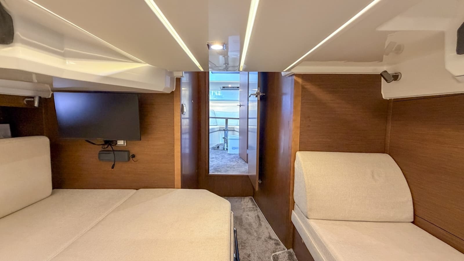 2021 Jeanneau Leader 12.5 WA - Photo 12