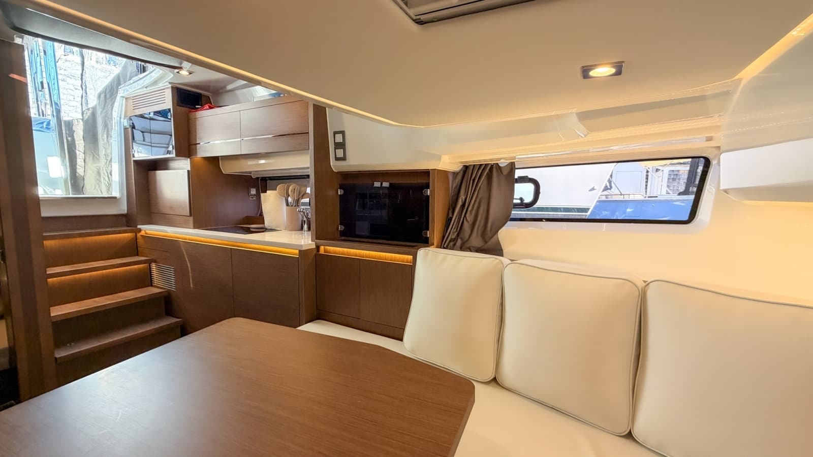 2021 Jeanneau Leader 12.5 WA - Photo 39