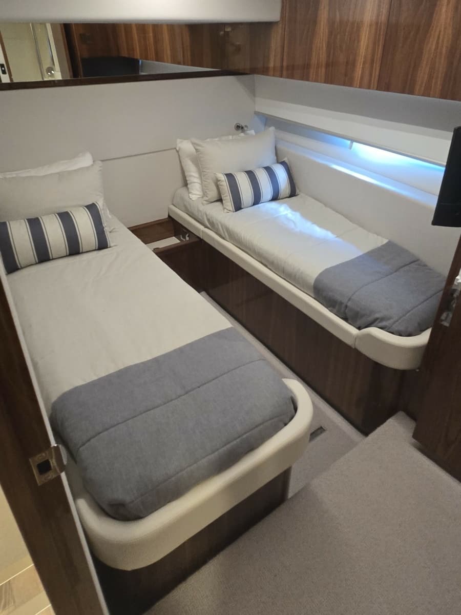 2023 Riviera 645 SUV - Photo 12