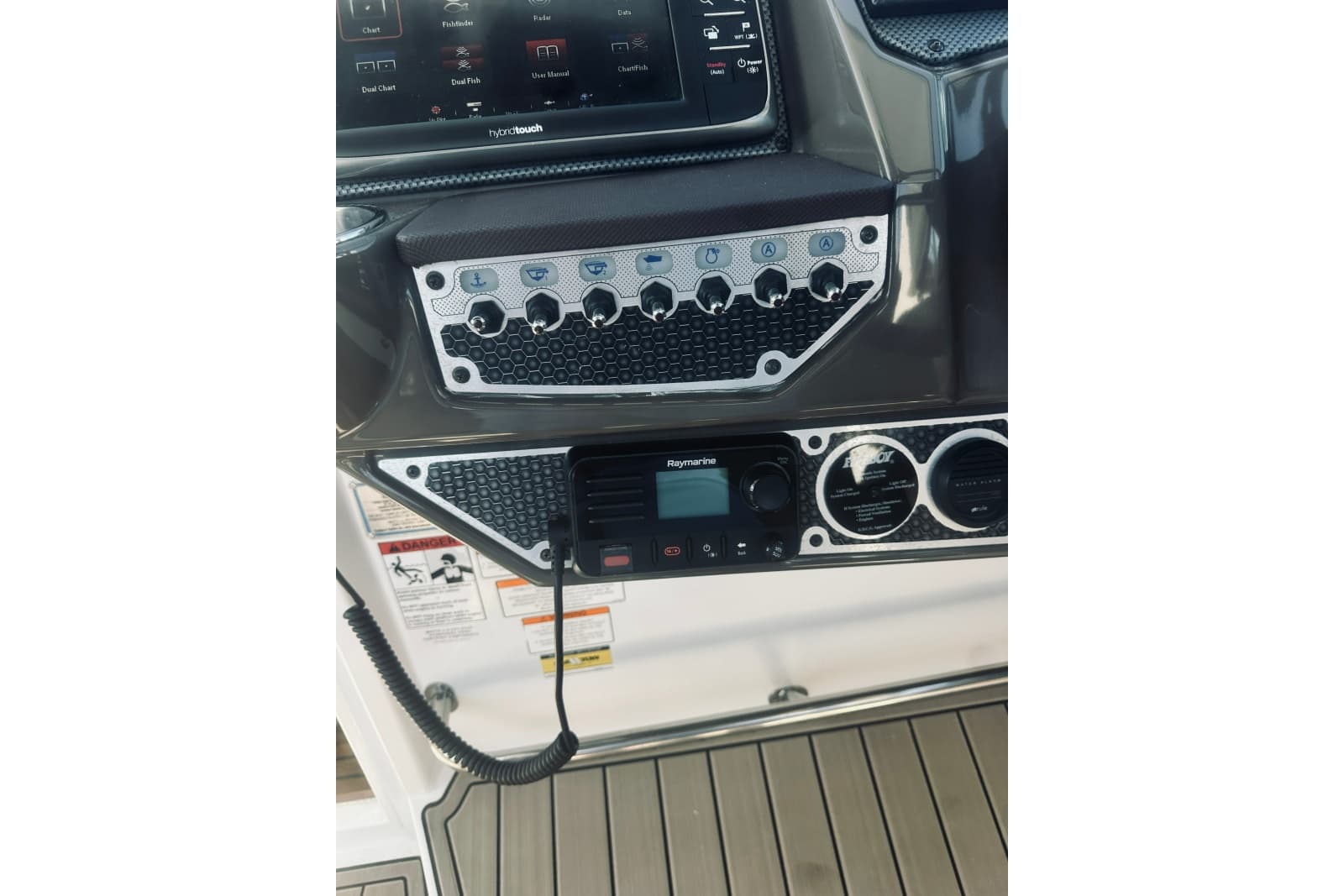 2015 Cruisers Sport Series 328 Bow Rider - Photo 51