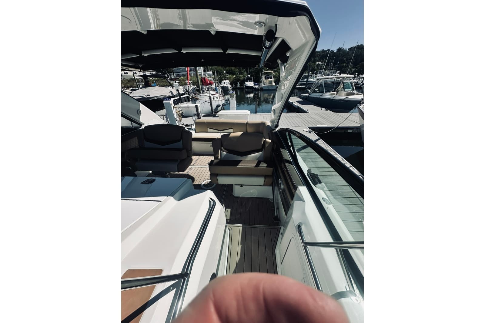 2015 Cruisers Sport Series 328 Bow Rider - Photo 18