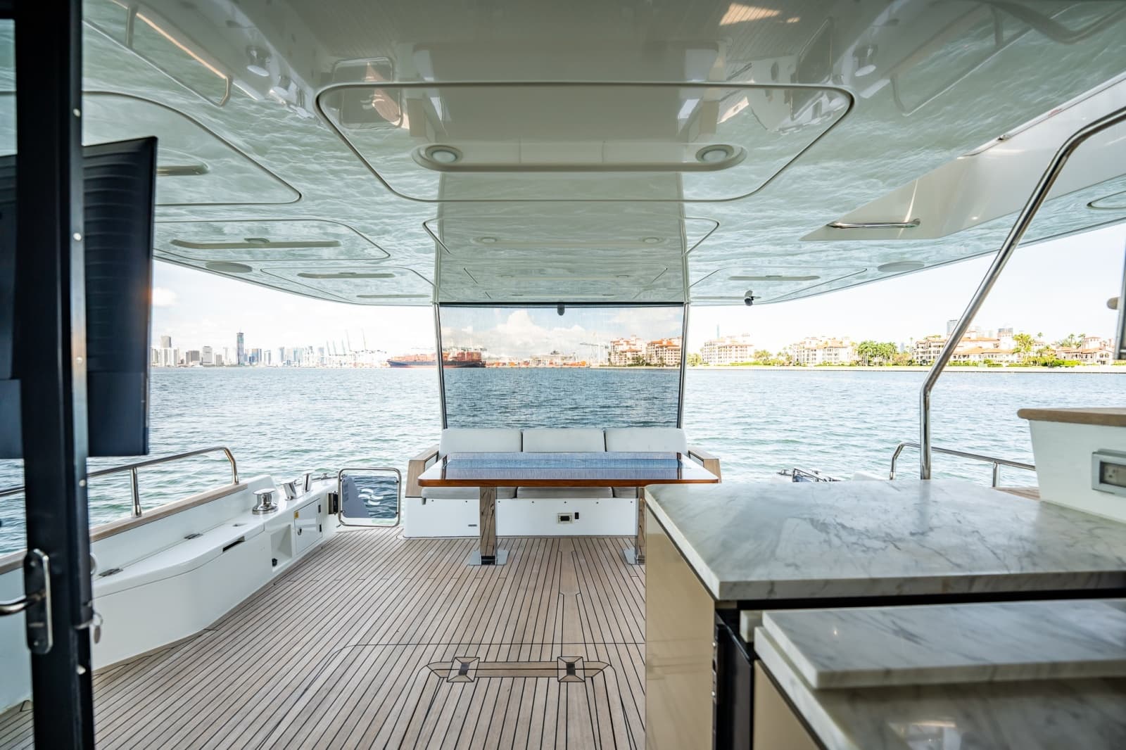 2023 Sirena 68 - Photo 42