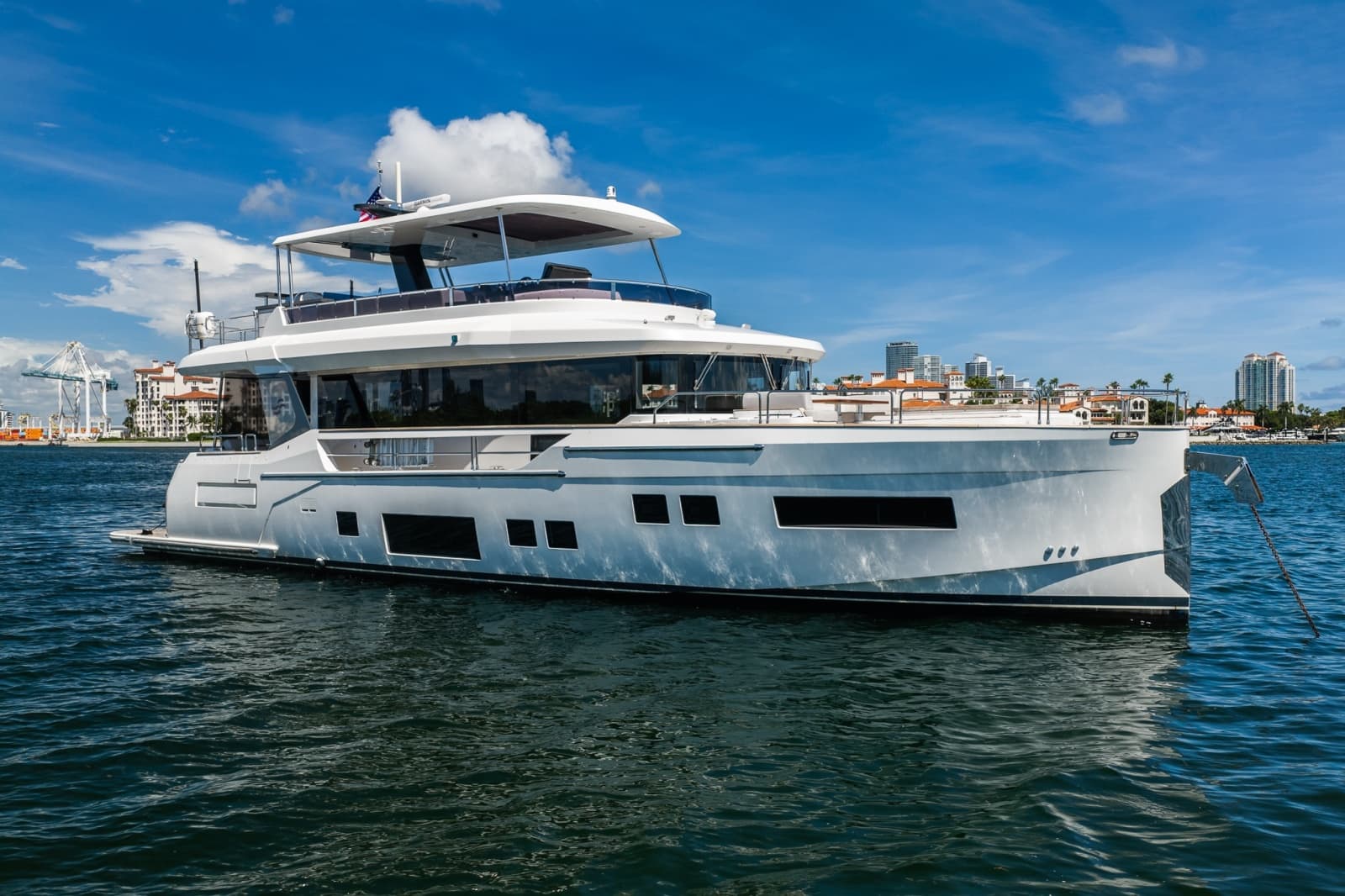 2023 Sirena 68 - Photo 2