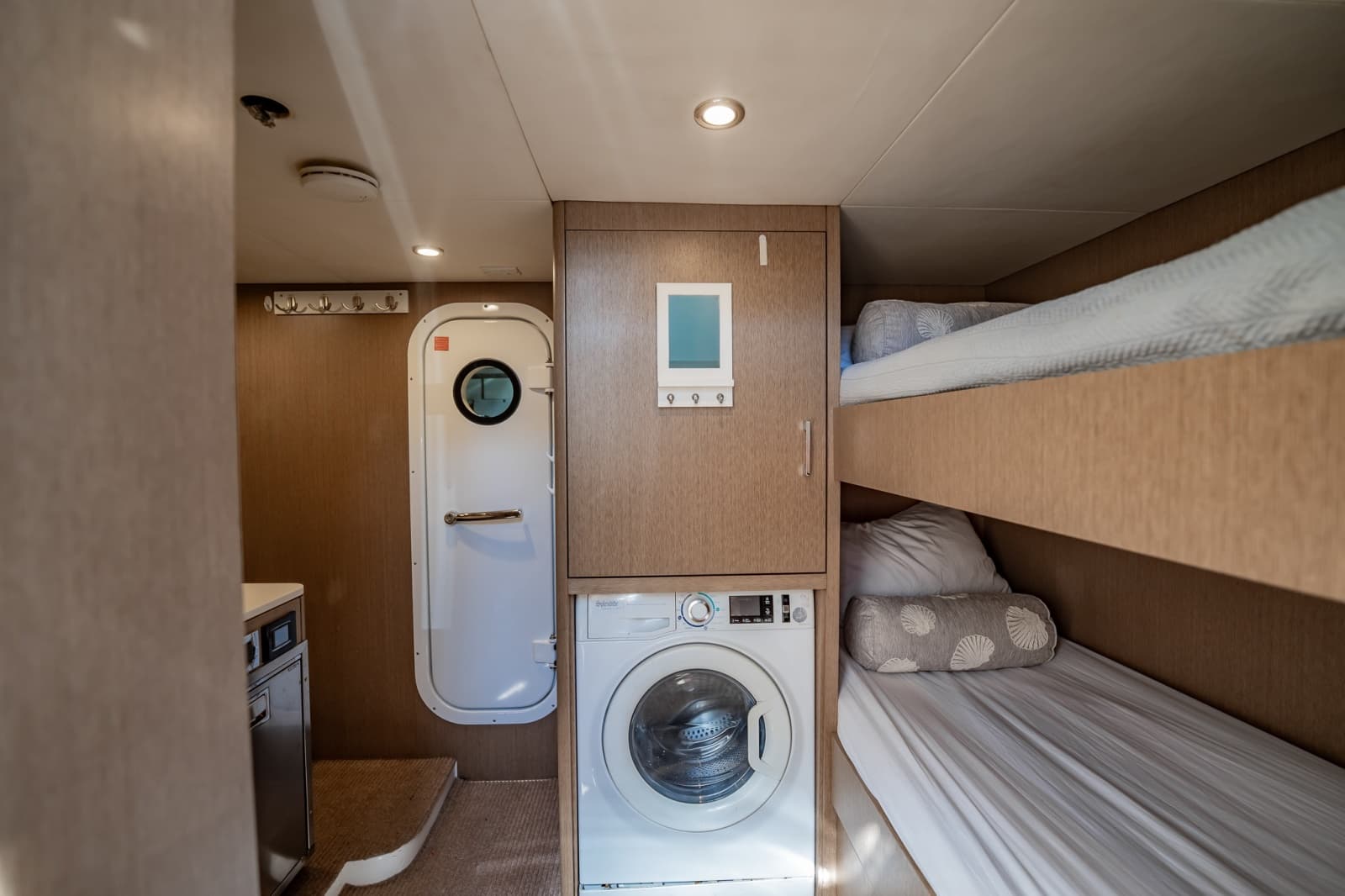 2023 Sirena 68 - Photo 95