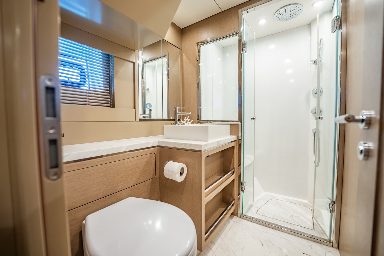 2023 Sirena 68 - Photo 88