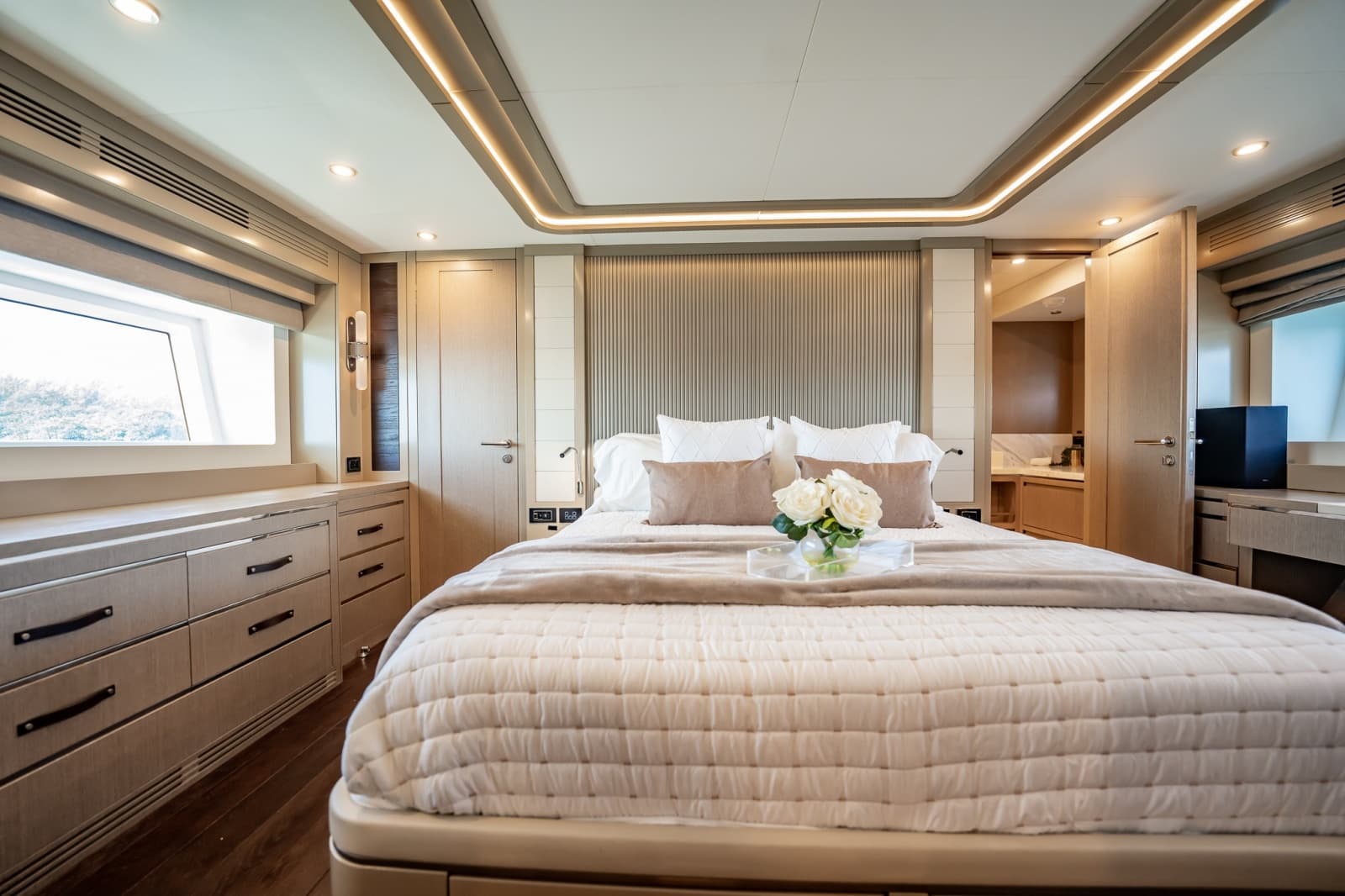 2023 Sirena 68 - Photo 80