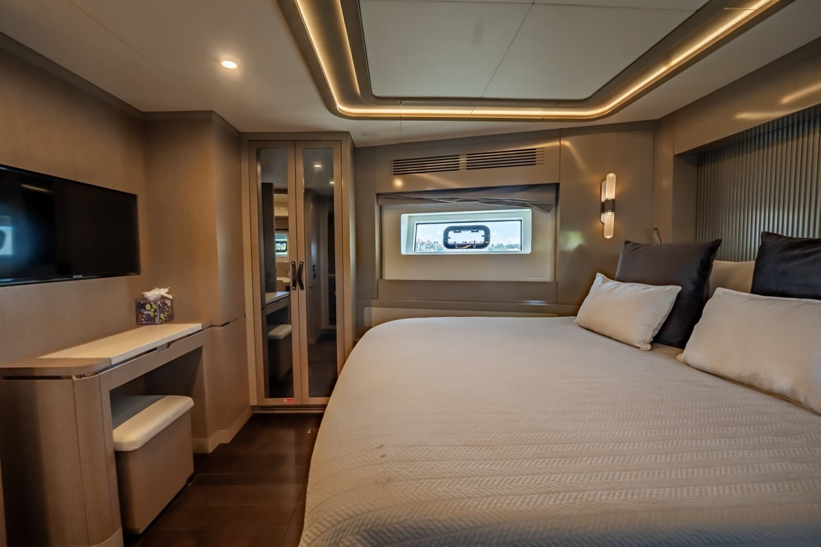 2023 Sirena 68 - Photo 83