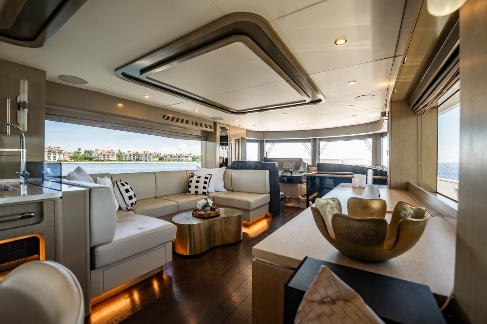 2023 Sirena 68 - Photo 55