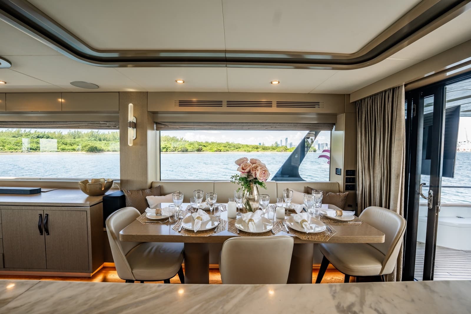 2023 Sirena 68 - Photo 53