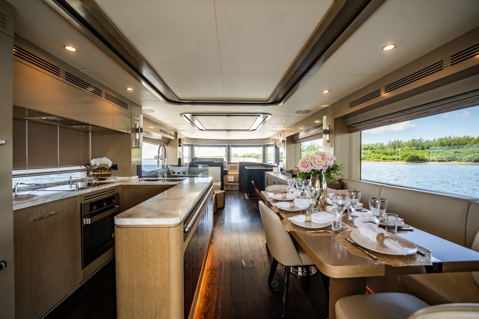 2023 Sirena 68 - Photo 50